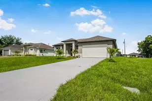 1417 NE 17th Ave, Cape Coral, FL 33909 - Photo 1