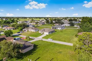 1417 NE 17th Ave, Cape Coral, FL 33909 - Photo 18