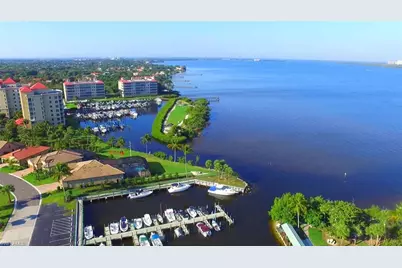 14817 Laguna Dr #203, Fort Myers, FL 33908 - Photo 36