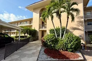 9 High Point Cir N, Naples, FL 34103 - Photo 10
