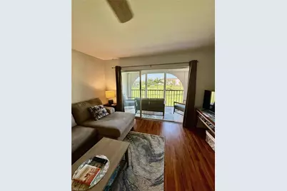 9 High Point Cir N #305, Naples, FL 34103 - Photo 4