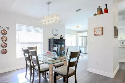 2460 Old Groves Rd #E201, Naples, FL 34109 - Photo 10