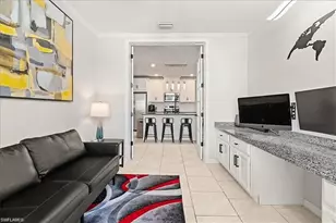 14672 Edgewater Cir, Naples, FL 34114 - Photo 12