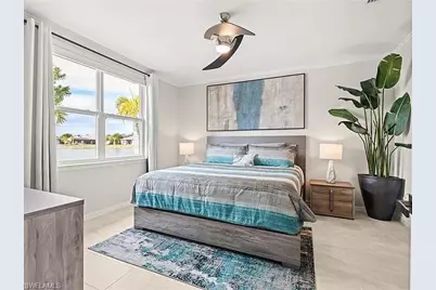 14672 Edgewater Cir, Naples, FL 34114 - Photo 16