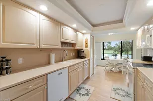 425 Wildwood Ln, Naples, FL 34105 - Photo 46