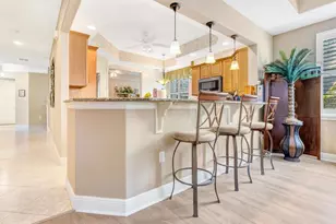 10540 Marino Pointe Drive, Miromar Lakes, FL 33913 - Photo 8