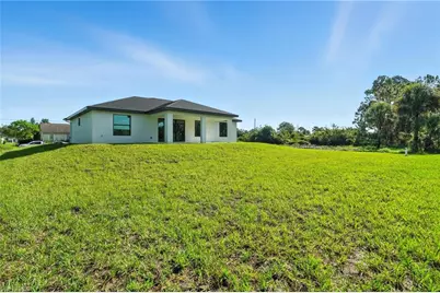 3214 18th St SW, Lehigh Acres, FL 33976 - Photo 34