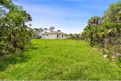 630 Loleta Ct, Lehigh Acres, FL 33972 - Photo 24