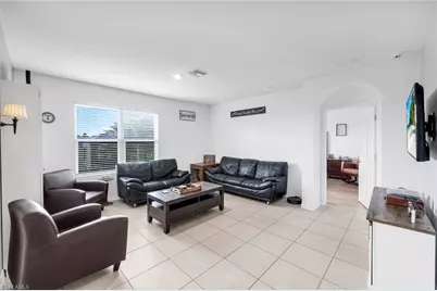 4180 68th Ave NE, Naples, FL 34120 - Photo 6