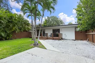 3240 Collee Ct, Naples, FL 34112 - Photo 30
