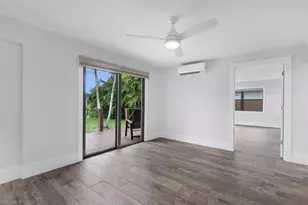 3240 Collee Ct, Naples, FL 34112 - Photo 18