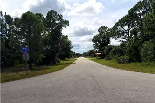 658/660 Creuset Ave S, Lehigh Acres, FL 33974 - Photo 1