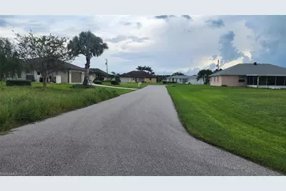 San Raphael Ave, North Port, FL 34287 - Photo 2