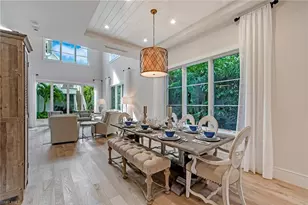 434 3rd Ave S, Naples, FL 34102 - Photo 4