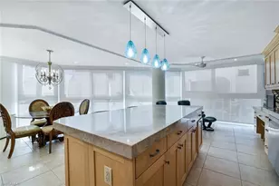 4041 Gulf Shore Blvd N, Naples, FL 34103 - Photo 8