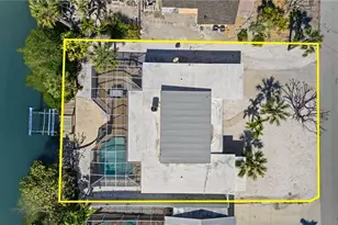 411 Connecticut St, Fort Myers Beach, FL 33931 - Photo 2