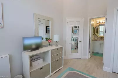 1165 4th St S #2, Naples, FL 34102 - Photo 24