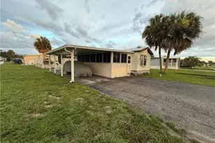 27367 Rue Viauv Ave, Bonita Springs, FL 34135 - Photo 2