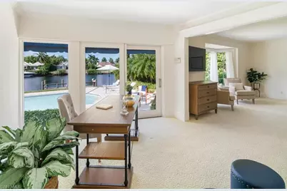 1060 Galleon Dr, Naples, FL 34102 - Photo 16