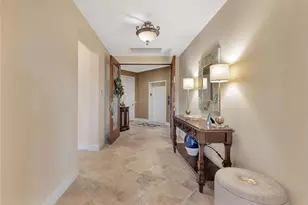 2543 Marquesa Royale Ln, Naples, FL 34109 - Photo 10
