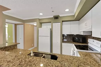 1195 Wildwood Lakes Blvd #202, Naples, FL 34104 - Photo 8