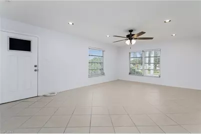 180 Cypress Way E #B212, Naples, FL 34110 - Photo 2