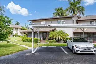 180 Cypress Way E, Naples, FL 34110 - Photo 30