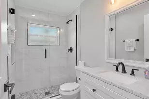 195 Hibiscus Dr, Fort Myers Beach, FL 33931 - Photo 22