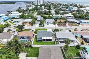 195 Hibiscus Dr, Fort Myers Beach, FL 33931 - Photo 36