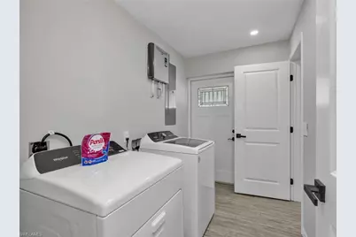 195 Hibiscus Dr, Fort Myers Beach, FL 33931 - Photo 24