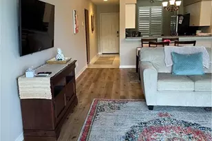 8555 Naples Heritage Dr, Naples, FL 34112 - Photo 10