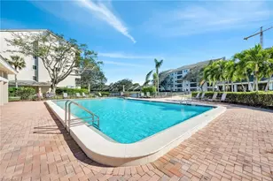 201 Arbor Lake Dr, Naples, FL 34110 - Photo 18