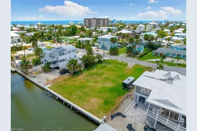 290 Ohio Ave, Fort Myers Beach, FL 33931 - Photo 8