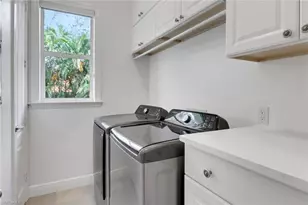 27070 Driftwood Dr, Bonita Springs, FL 34135 - Photo 24