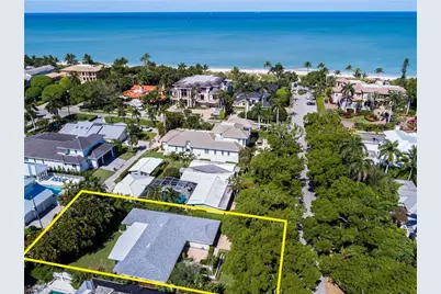 150 1st Ave N, Naples, FL 34102 - Photo 4