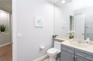 372 Mallory Ct, Naples, FL 34110 - Photo 24