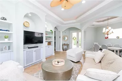 372 Mallory Ct, Naples, FL 34110 - Photo 6