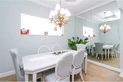 372 Mallory Ct, Naples, FL 34110 - Photo 8