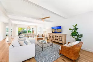 1334 Crayton Rd, Naples, FL 34102 - Photo 2