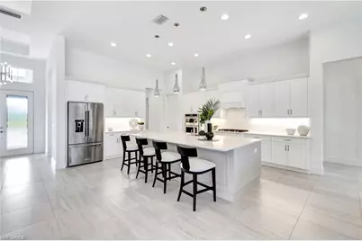 8912 Nevis Way, Naples, FL 34112 - Photo 10