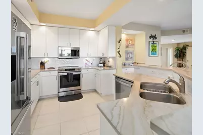 269 Vintage Bay Dr #C8, Marco Island, FL 34145 - Photo 10