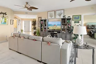 269 Vintage Bay Dr, Marco Island, FL 34145 - Photo 4