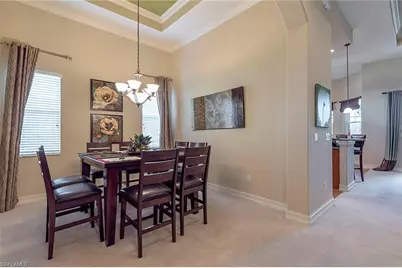 7812 Valencia Ct, Naples, FL 34113 - Photo 4