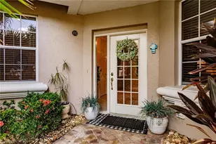 3910 Deer Crossing Ct, Naples, FL 34114 - Photo 4