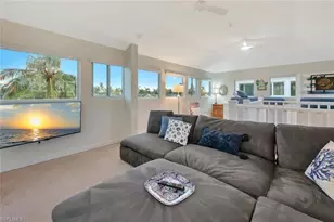 180 6th Ave S, Naples, FL 34102 - Photo 34