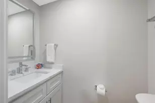 180 6th Ave S, Naples, FL 34102 - Photo 32