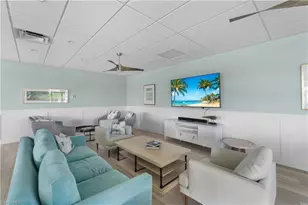 9715 Gulf Shore Dr, Naples, FL 34108 - Photo 2