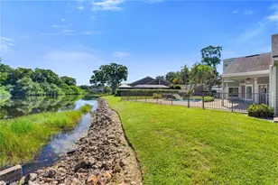 415 Edgemere Way N, Naples, FL 34105 - Photo 20