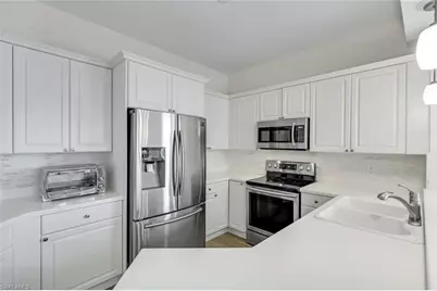 400 Flagship Dr #401, Naples, FL 34108 - Photo 14