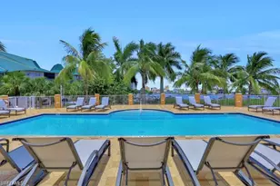 400 Flagship Dr, Naples, FL 34108 - Photo 38